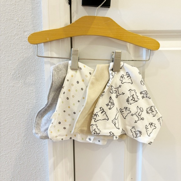 Small Story Other - Small Story Bandana Bibs